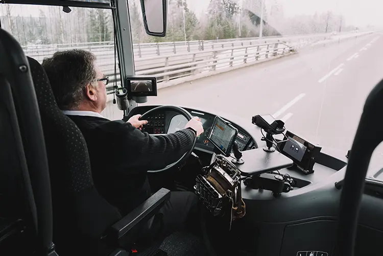 AI chatbot capturing coach hire enquiries around the clock