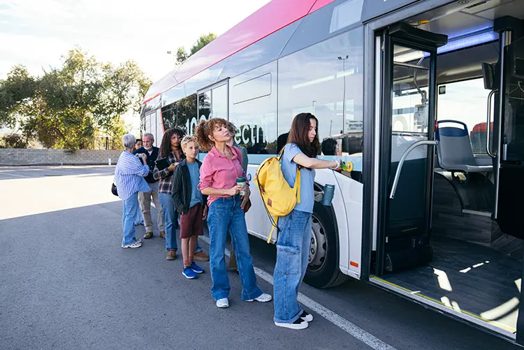 AI chatbot capturing group travel enquiries for a coach company